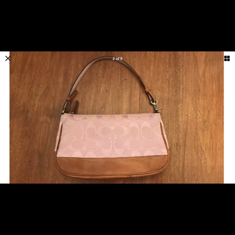 EUC Soft Mauve Logo Coach Pouchette.